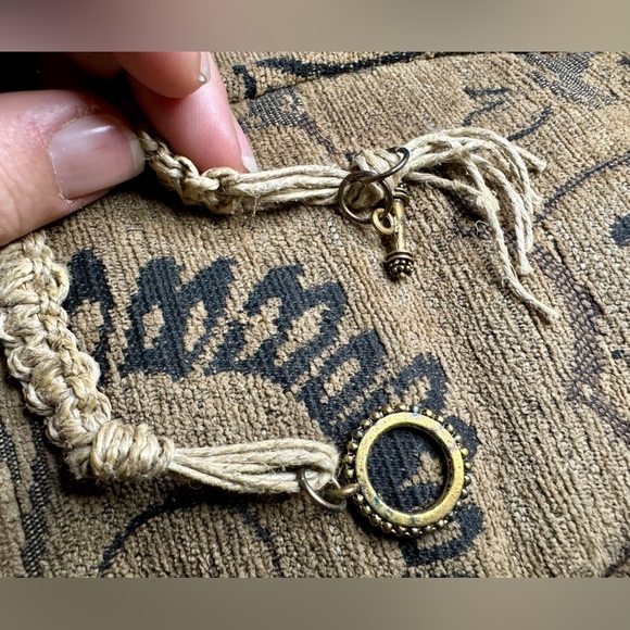 1990’s Macrame necklace with Malachite and silver pendant. - Picture 13 of 13